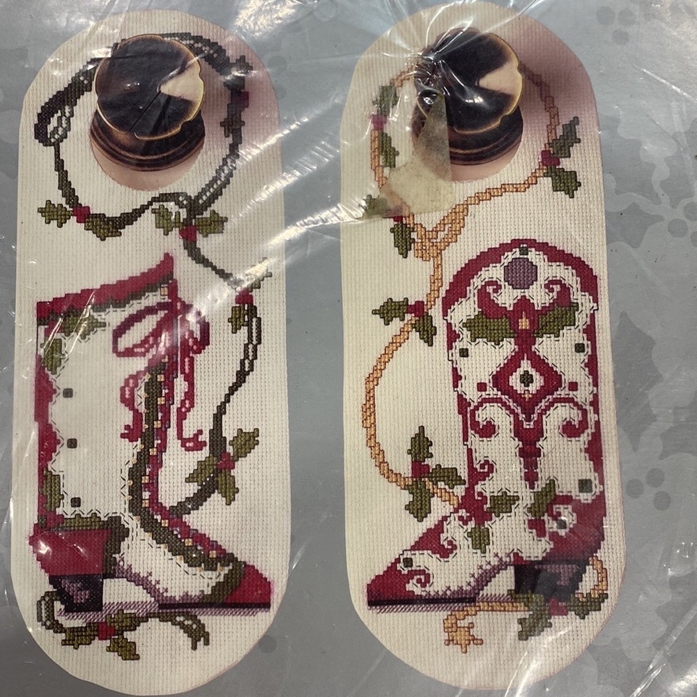 Vintage Something Special Doorknob Decor‎ Cross stitch shoe boot